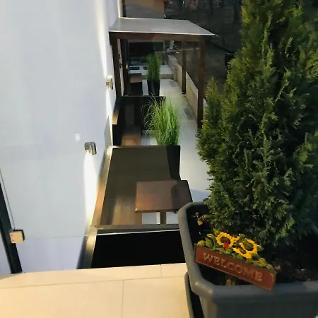 شقة Picard Apartman - Sky Terrace - Egesz Evben Balatonföldvár