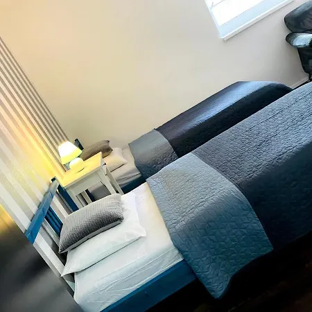 Picard Apartman - Sky Terrace - Egesz Evben * Balatonföldvár