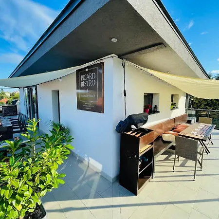 Picard Apartman - Sky Terrace - Egesz Evben Balatonföldvár