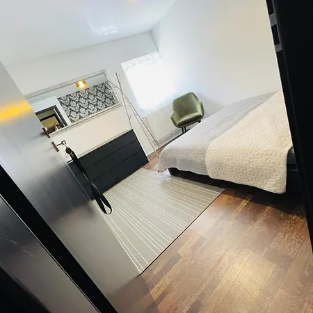 Picard Apartman - Sky Terrace - Egesz Evben